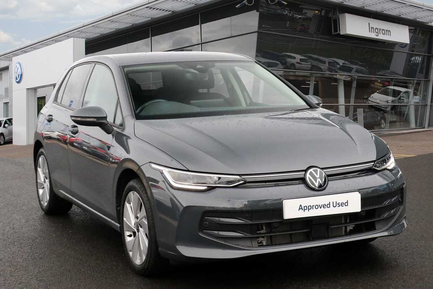 Main listing image - Volkswagen Golf
