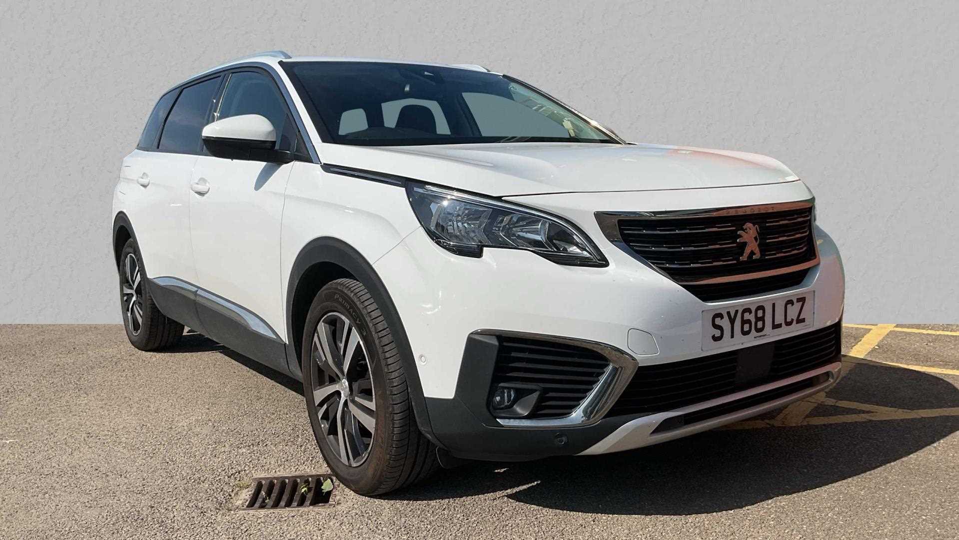 Main listing image - Peugeot 5008