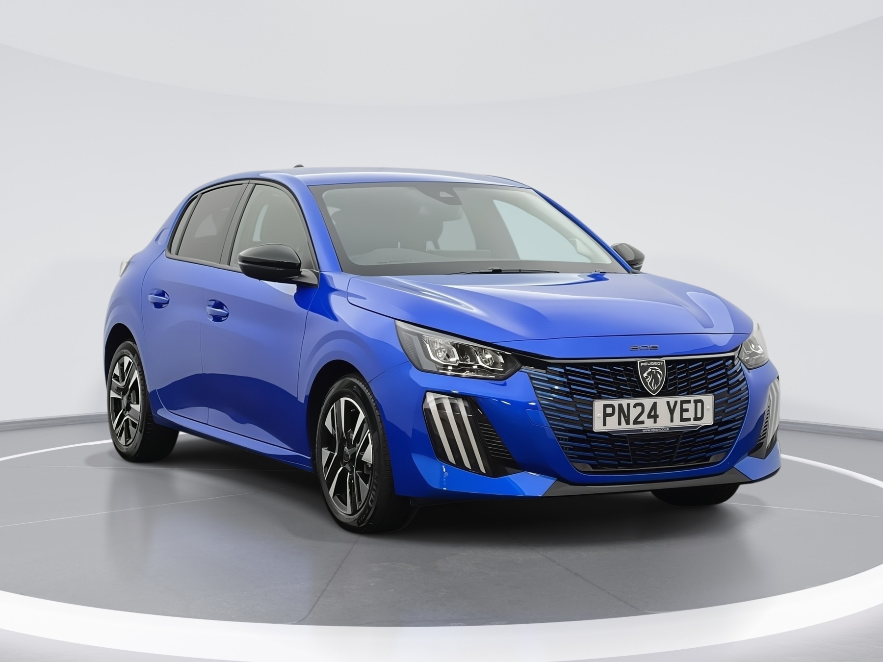 Main listing image - Peugeot 208