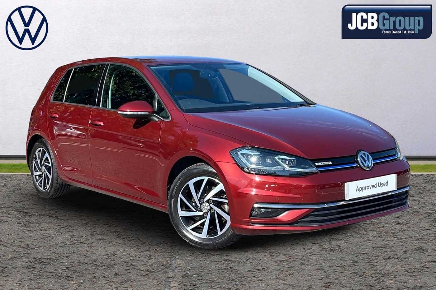 Main listing image - Volkswagen Golf