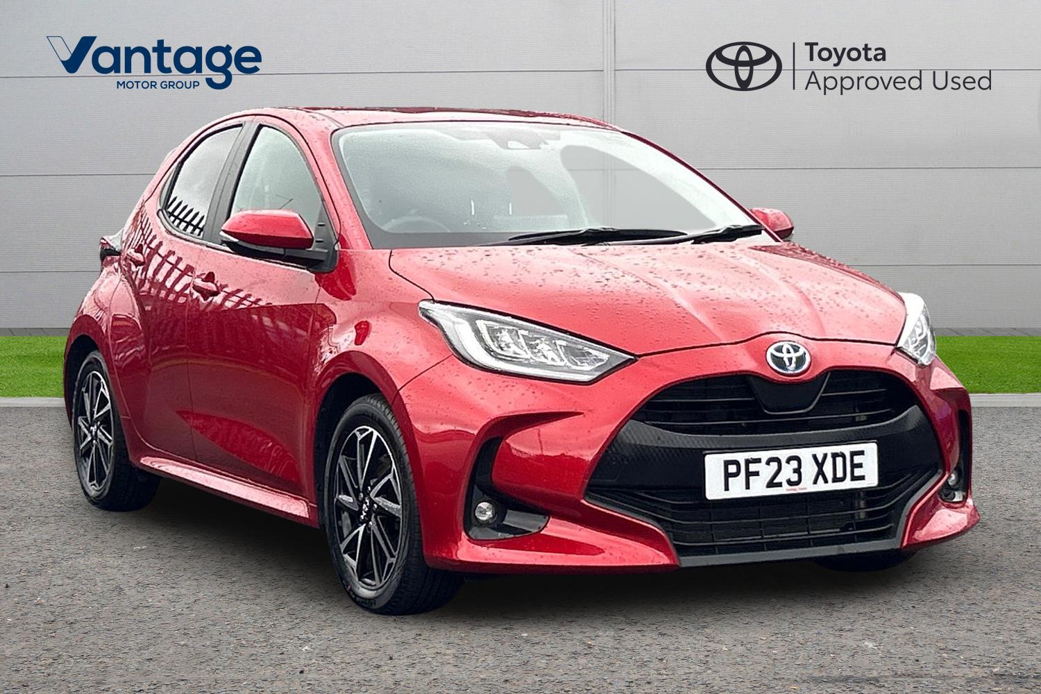 Main listing image - Toyota Yaris