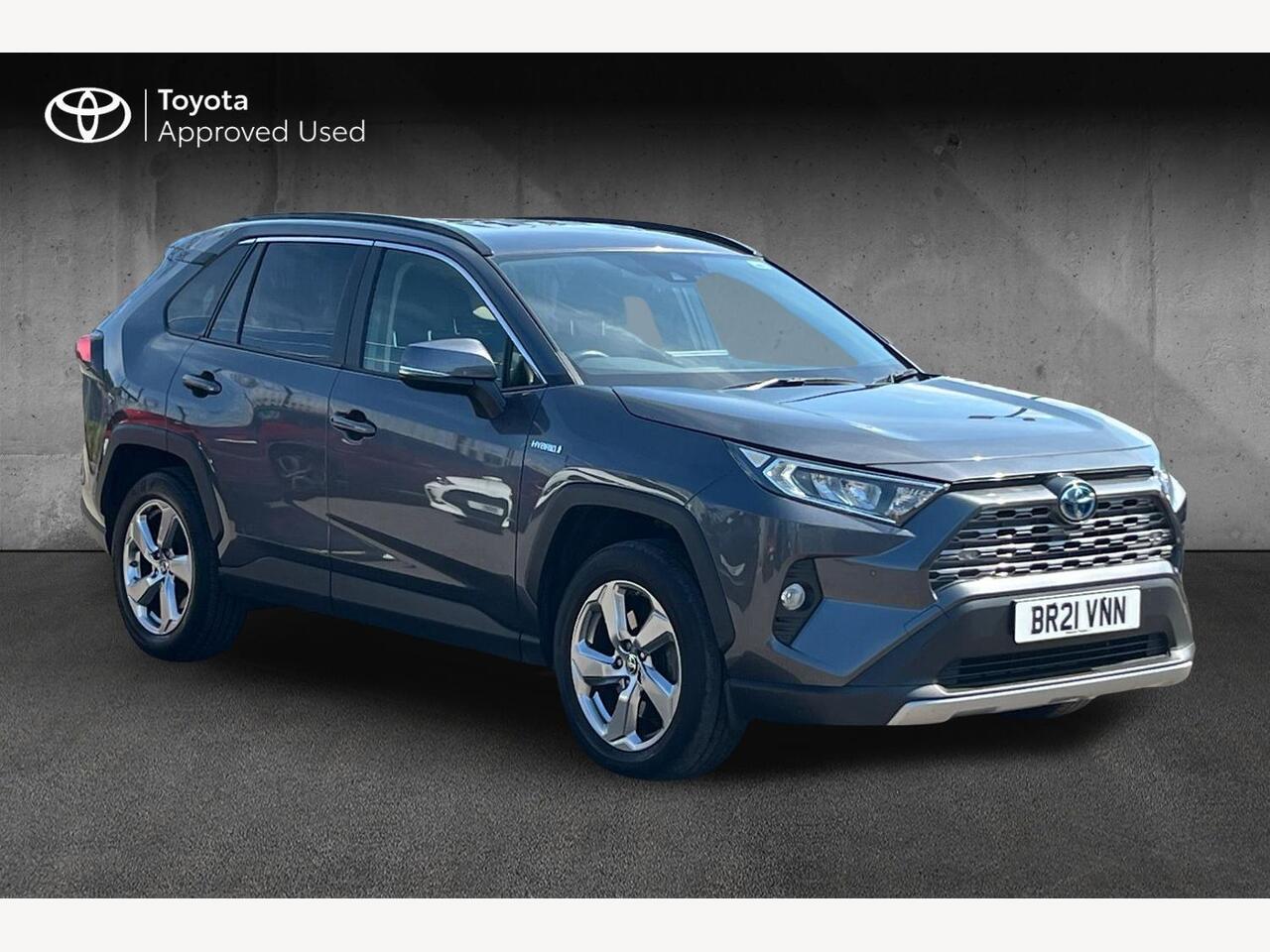 Main listing image - Toyota RAV4