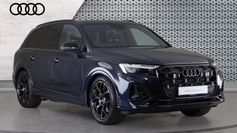 Main listing image - Audi Q7