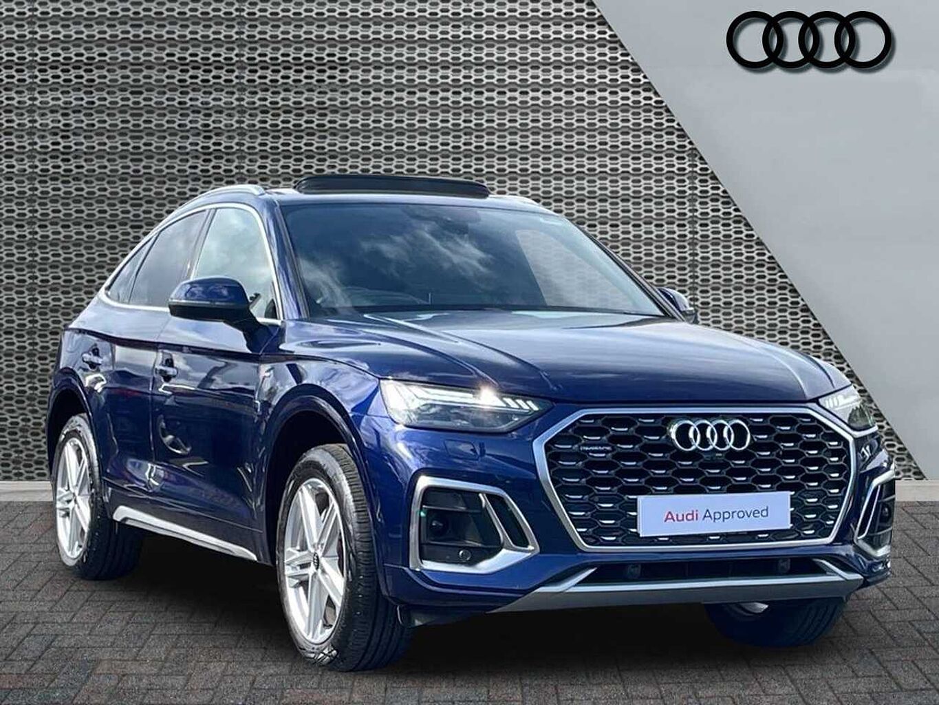 Main listing image - Audi Q5