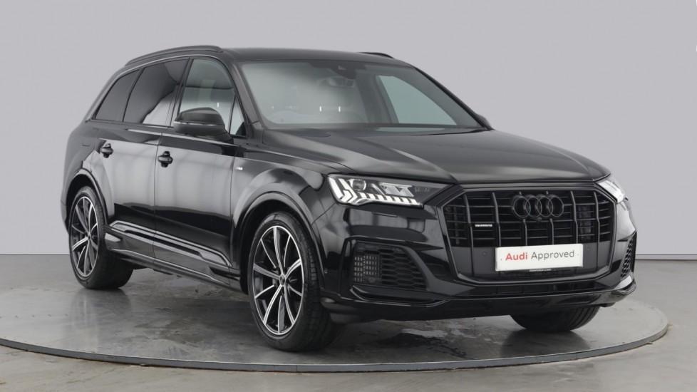 Main listing image - Audi Q7