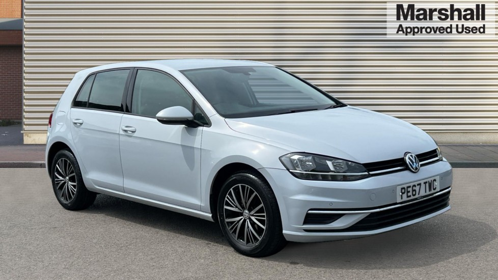 Main listing image - Volkswagen Golf