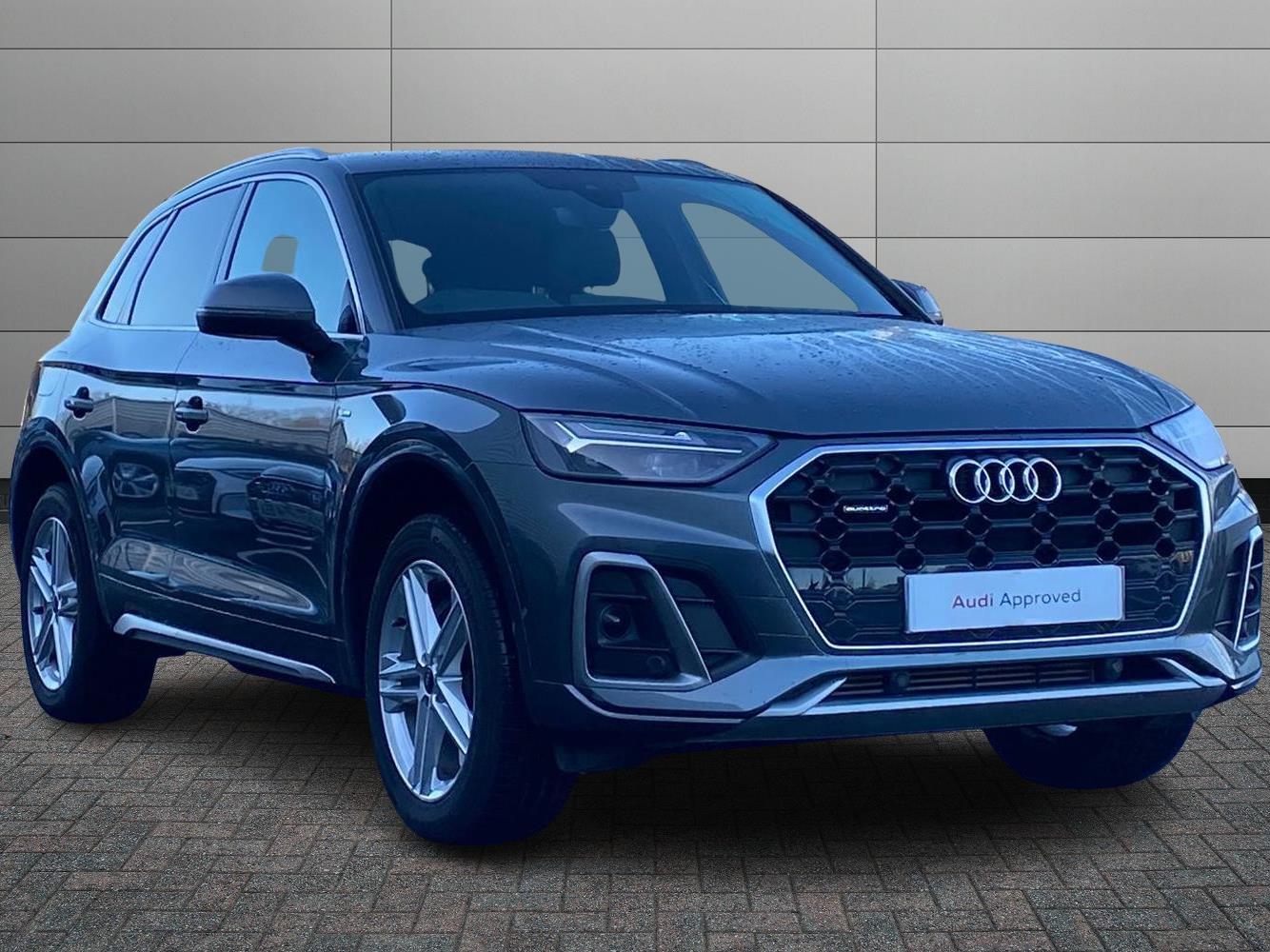 Main listing image - Audi Q5