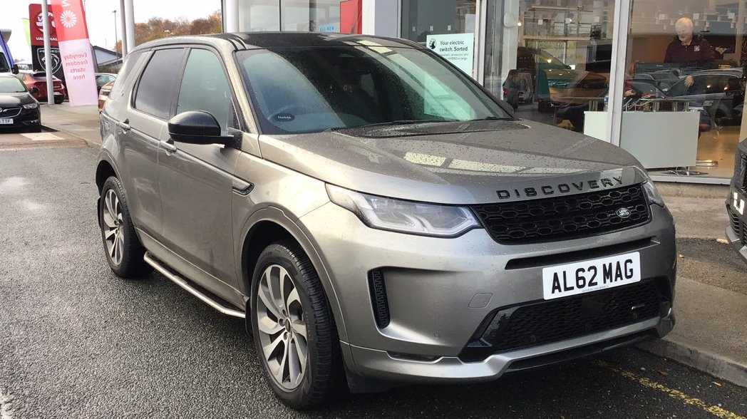 Main listing image - Land Rover Discovery Sport