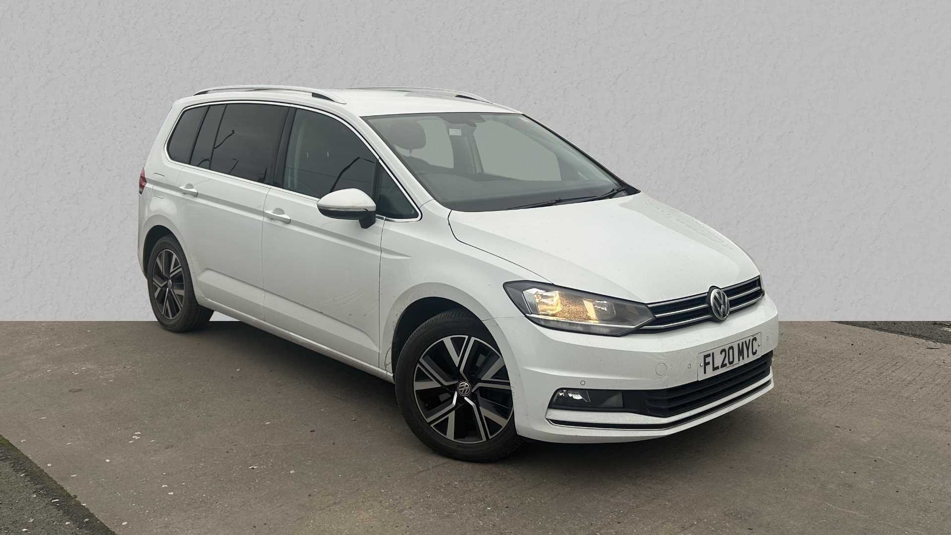 Main listing image - Volkswagen Touran