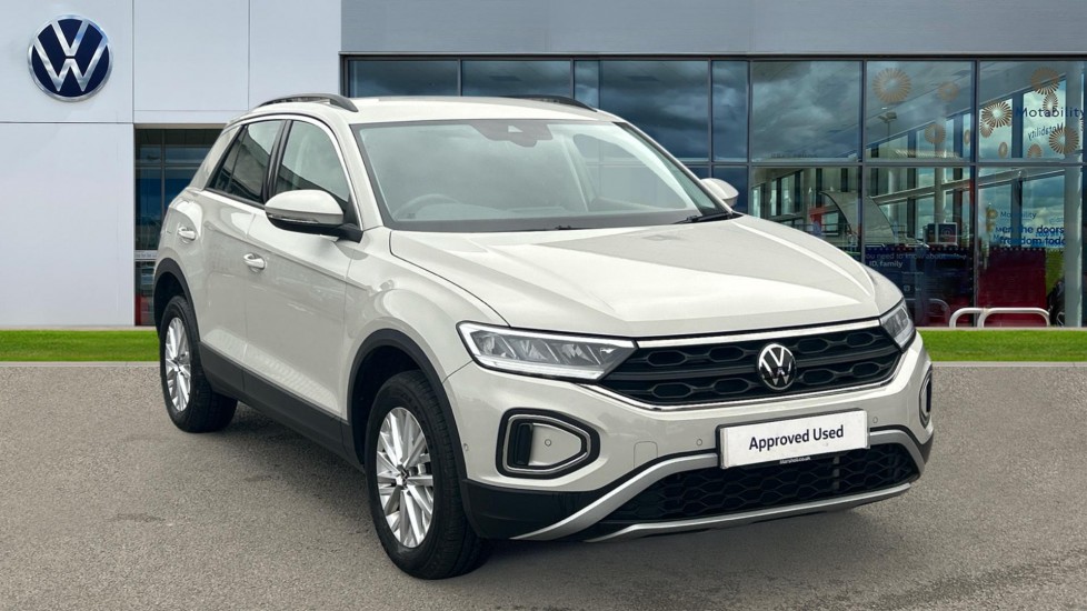 Main listing image - Volkswagen T-Roc