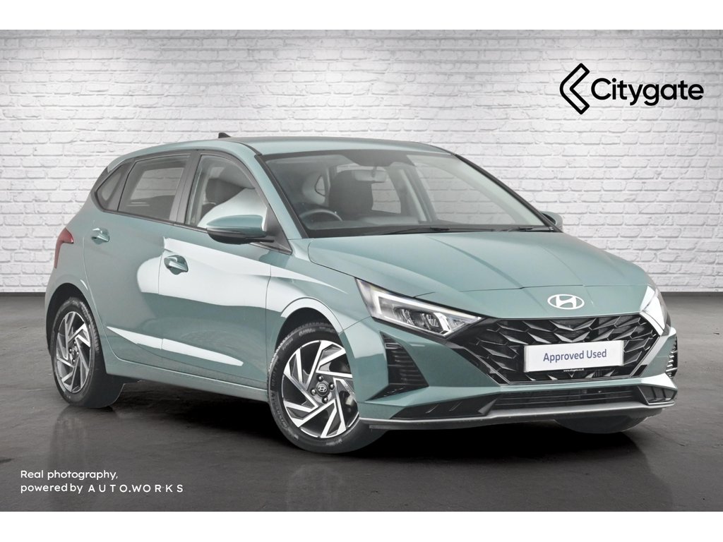 Main listing image - Hyundai i20