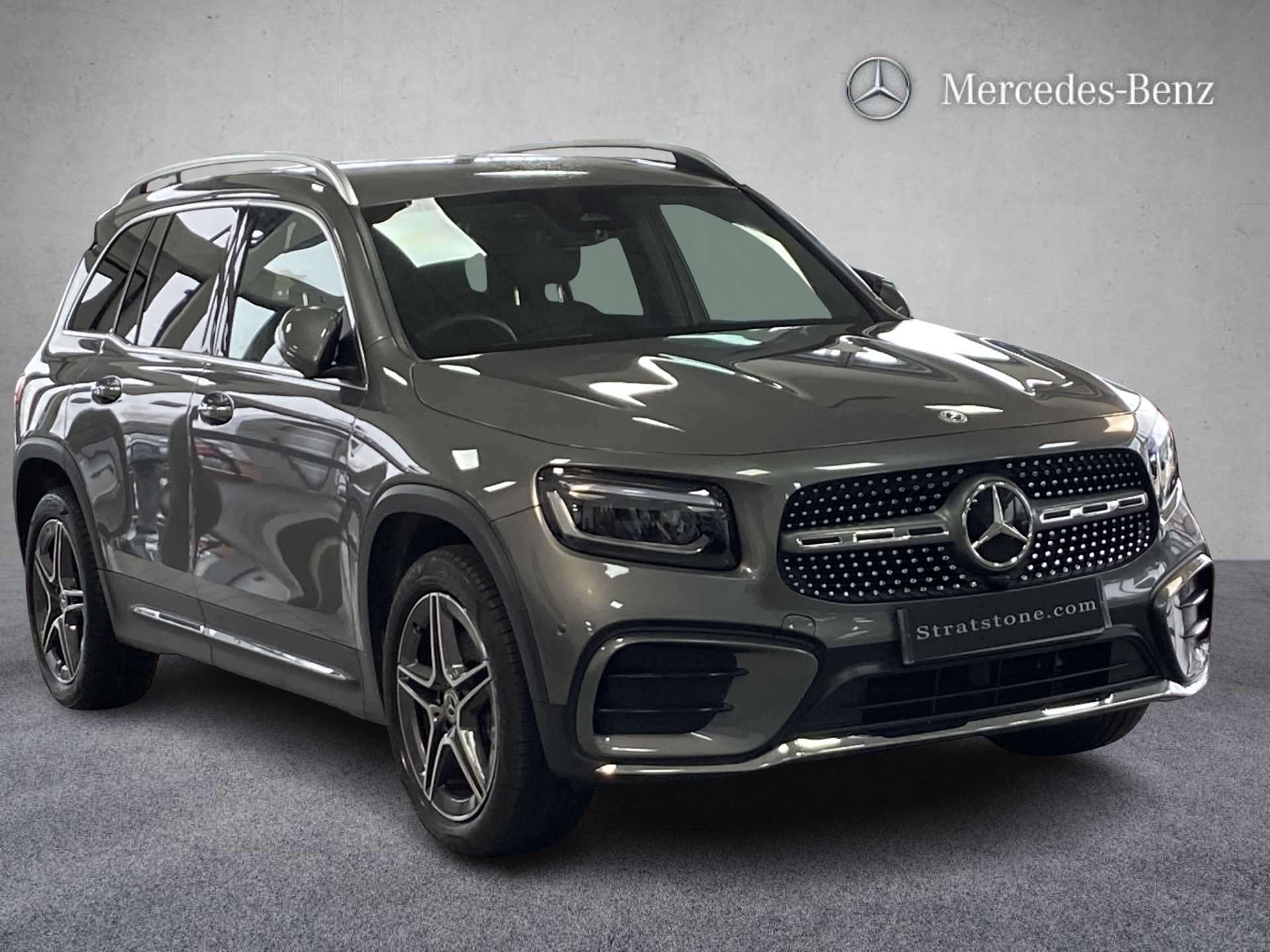 Main listing image - Mercedes-Benz GLB