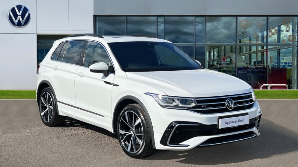 Main listing image - Volkswagen Tiguan