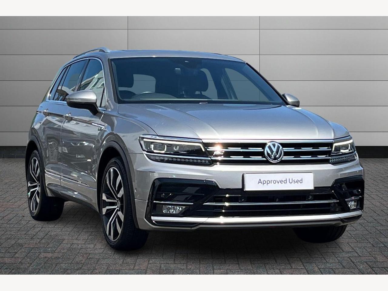Main listing image - Volkswagen Tiguan