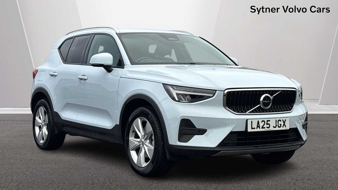 Main listing image - Volvo XC40