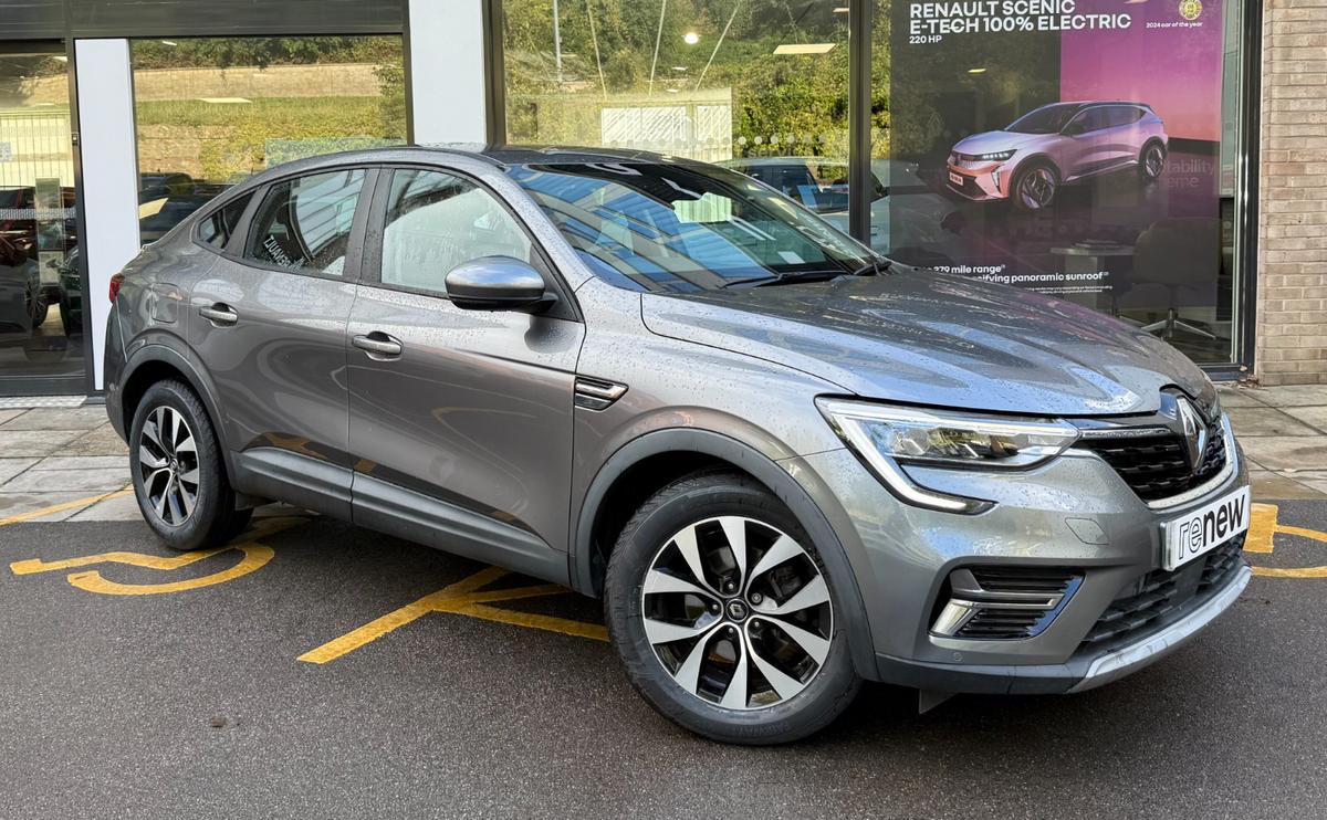 Main listing image - Renault Arkana