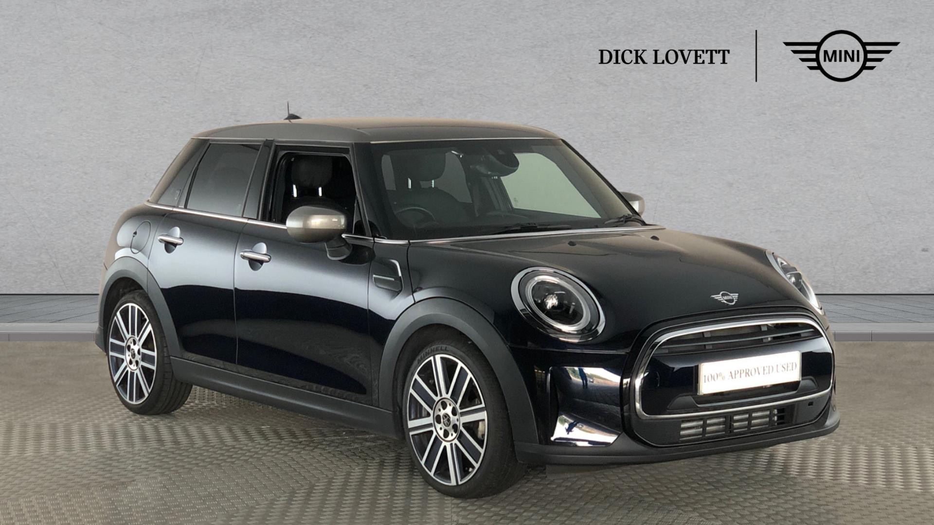 Main listing image - MINI Hatchback