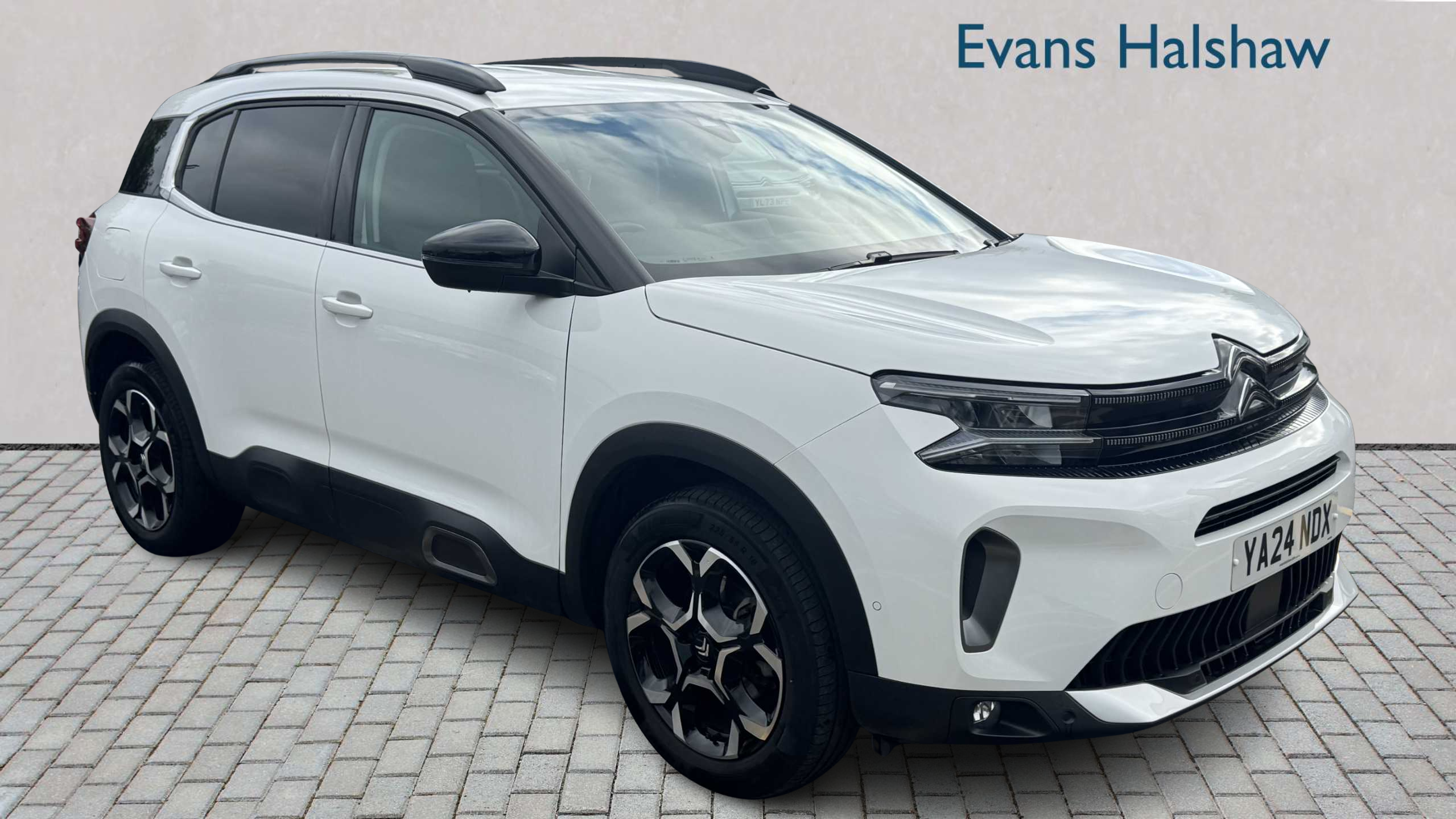 Main listing image - Citroen C5 Aircross
