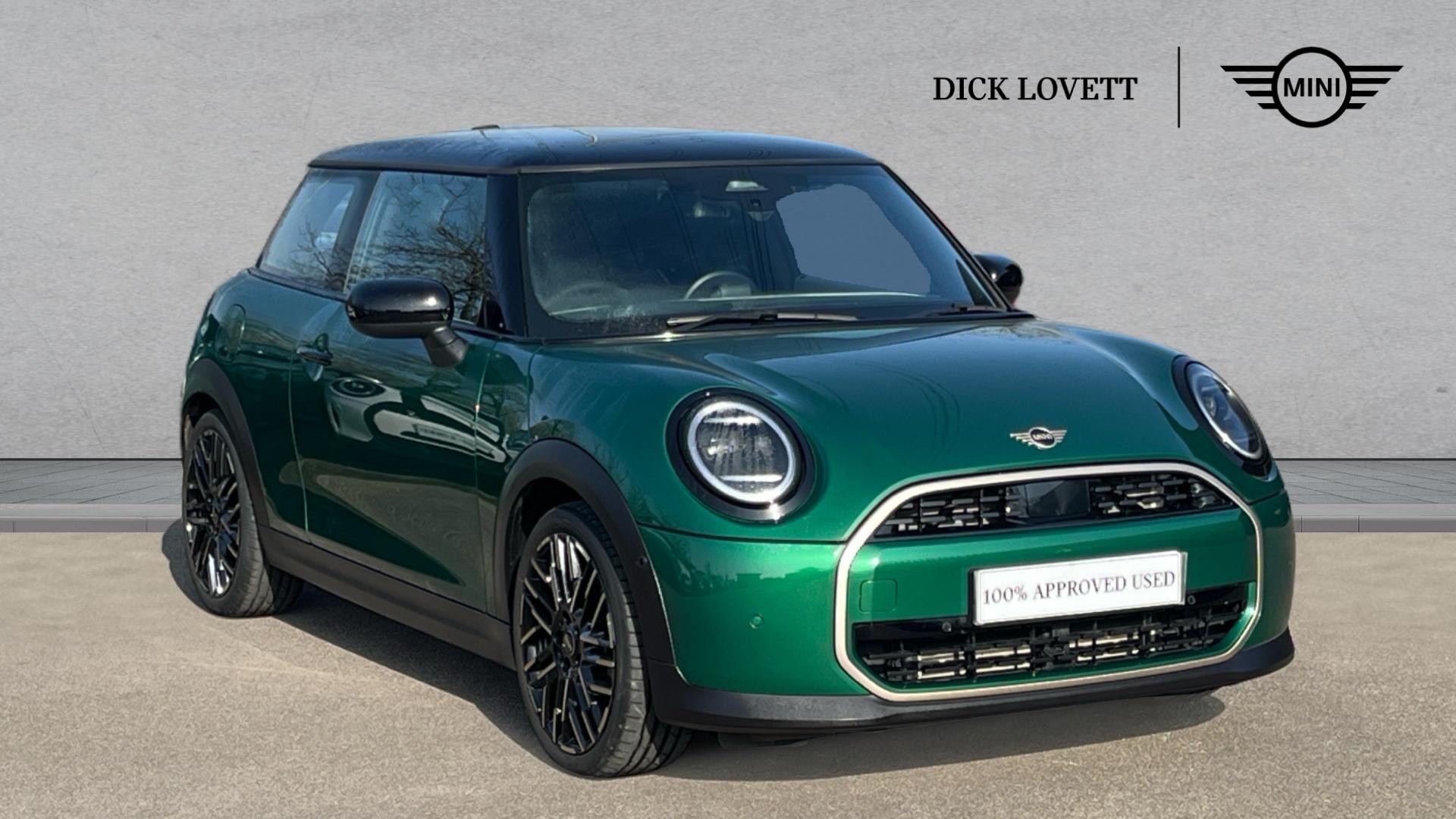Main listing image - MINI Hatchback