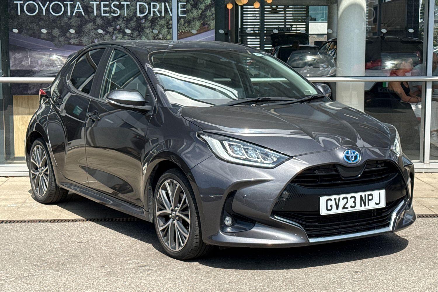 Main listing image - Toyota Yaris