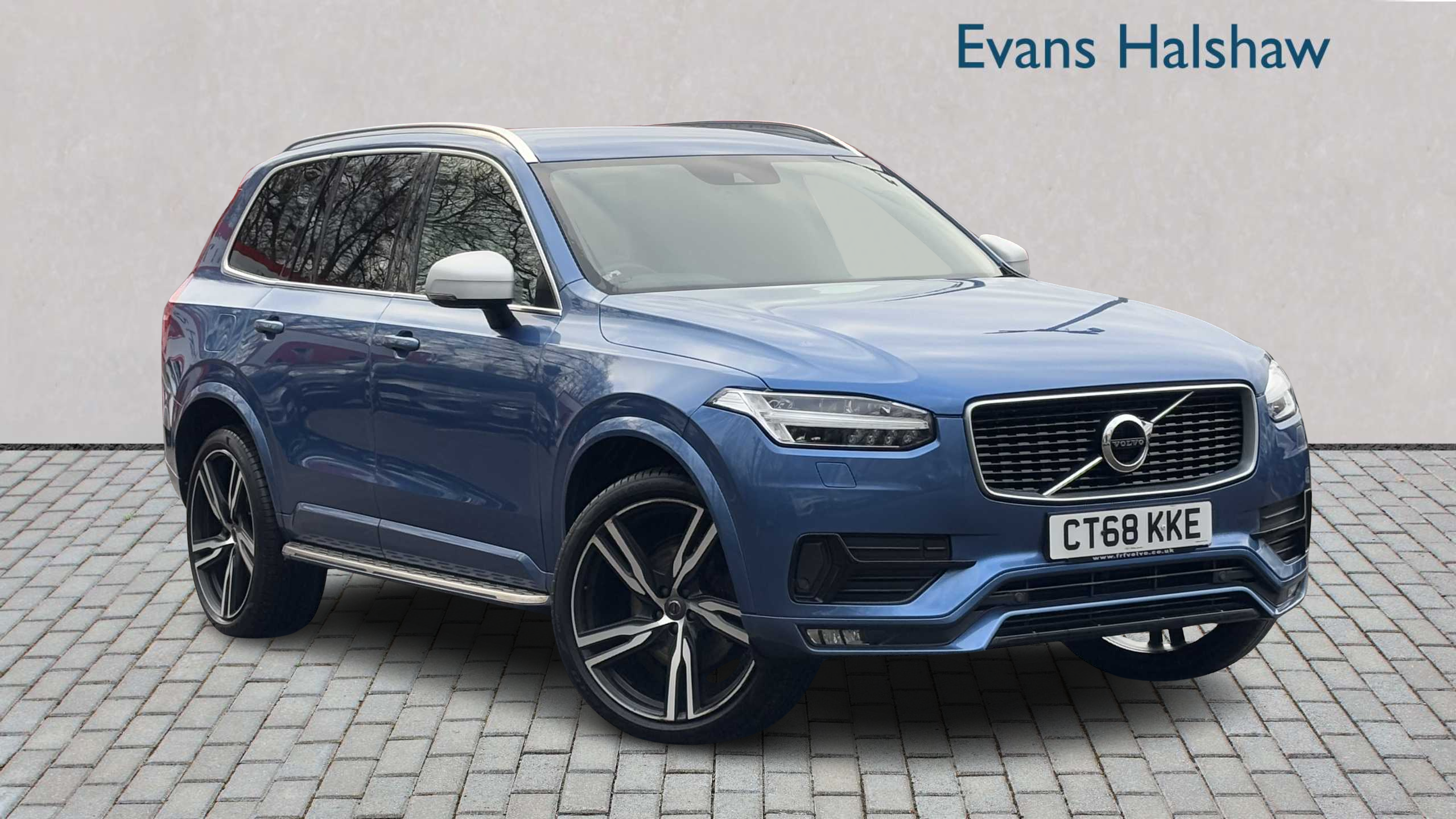 Main listing image - Volvo XC90
