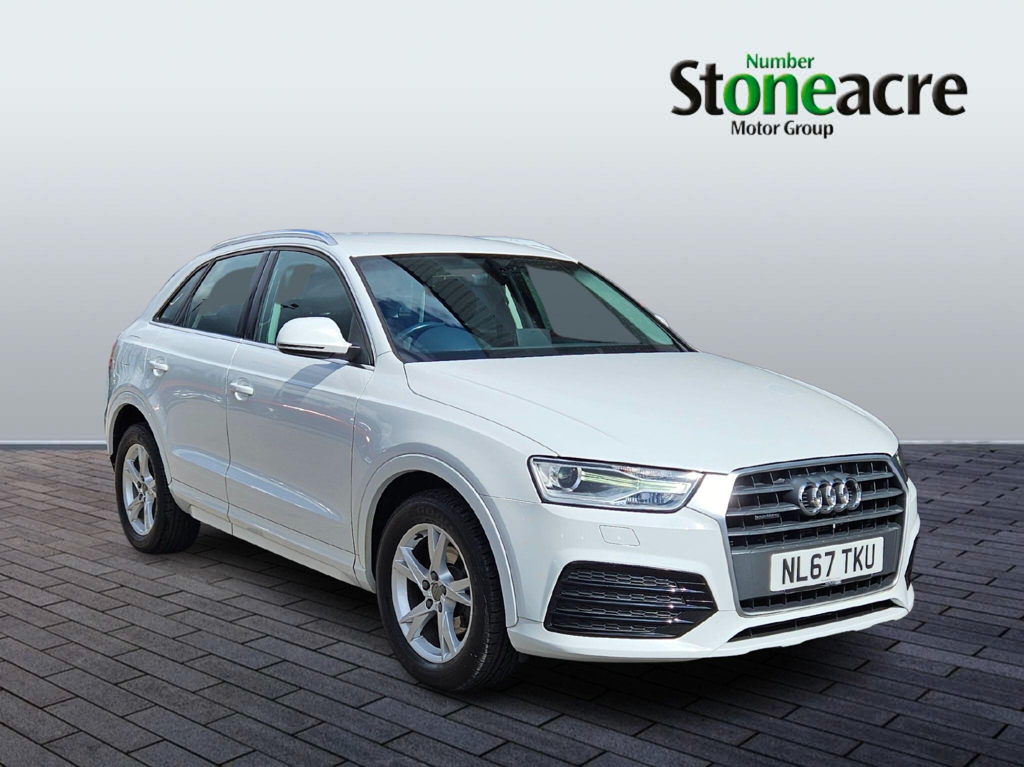 Main listing image - Audi Q3