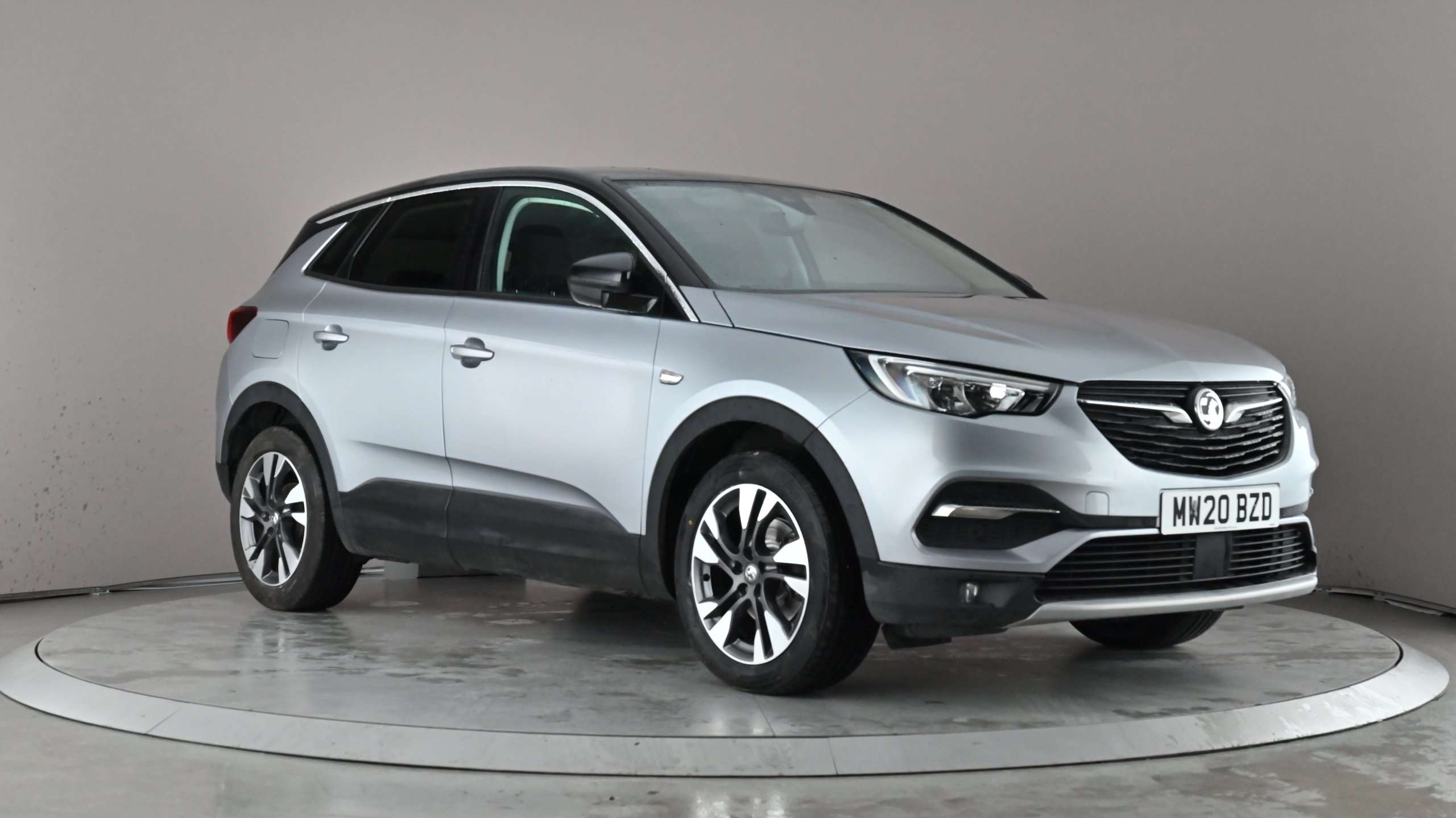 Main listing image - Vauxhall Grandland X