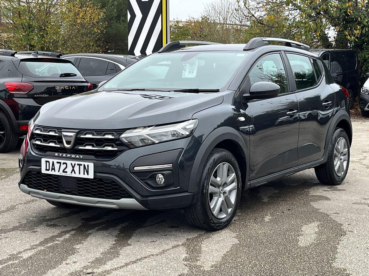 Main listing image - Dacia Sandero Stepway