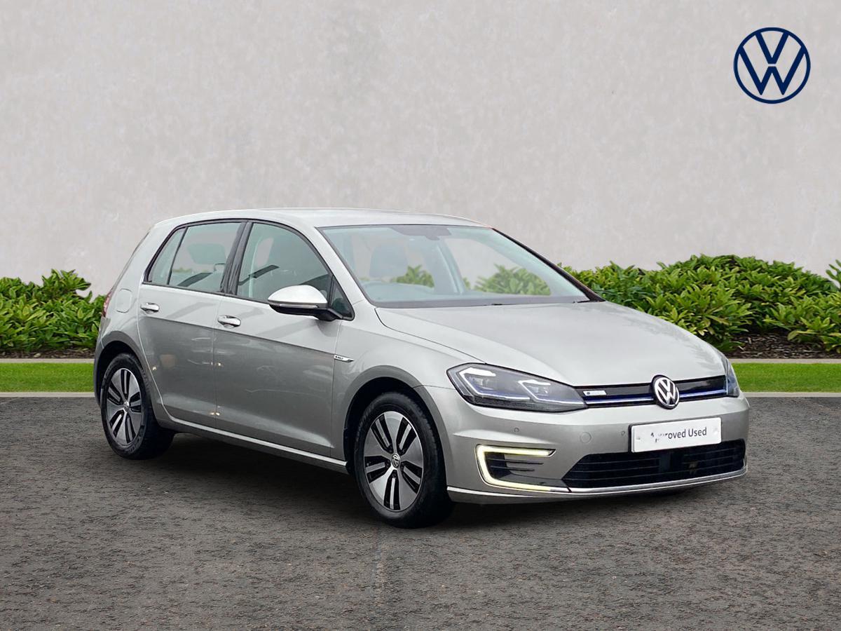 Main listing image - Volkswagen e-Golf