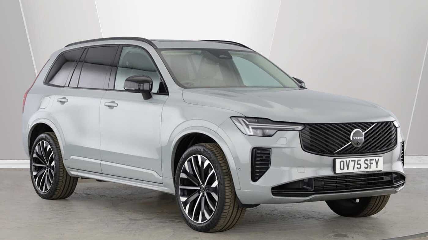 Main listing image - Volvo XC90