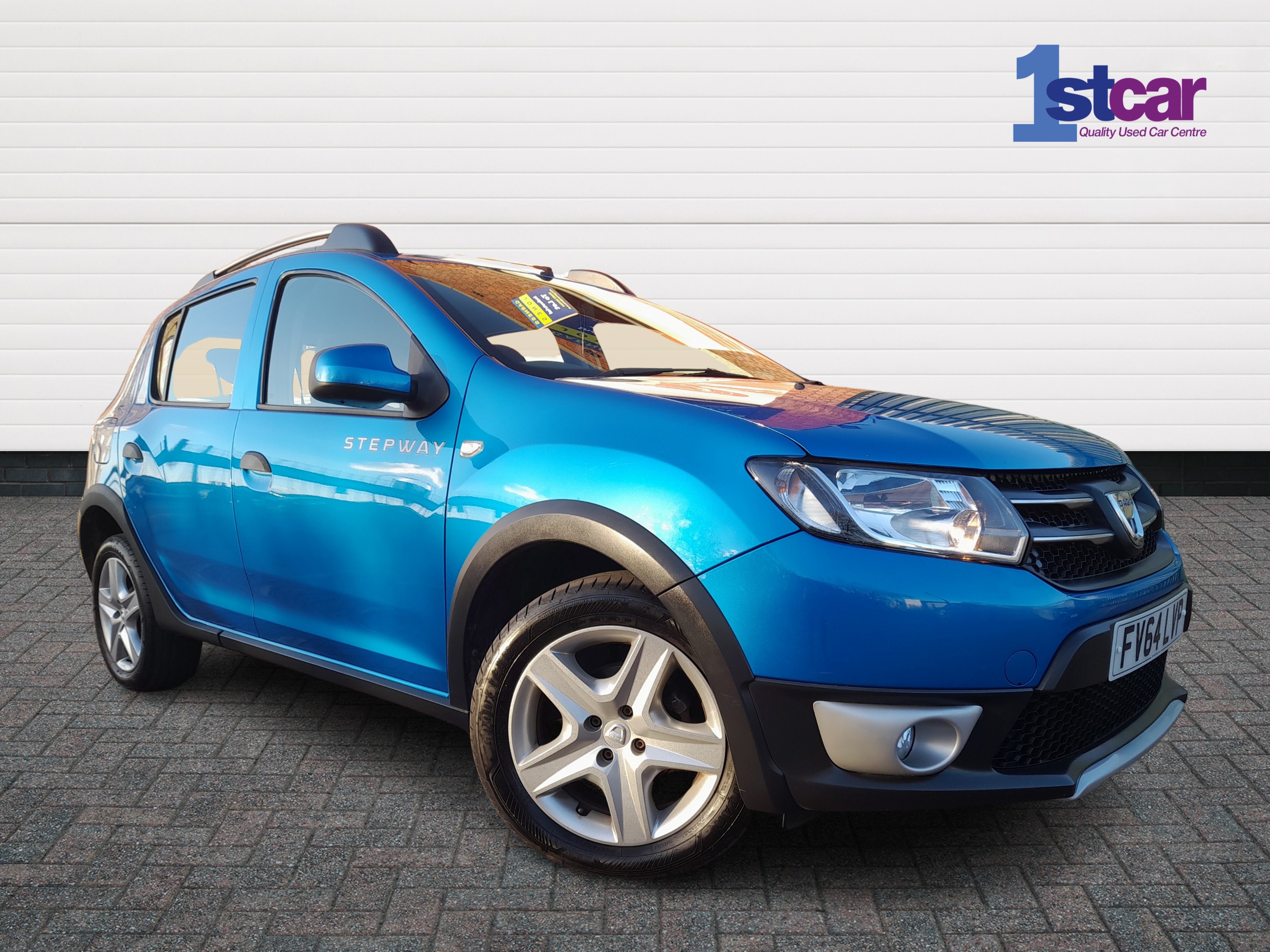 Main listing image - Dacia Sandero Stepway