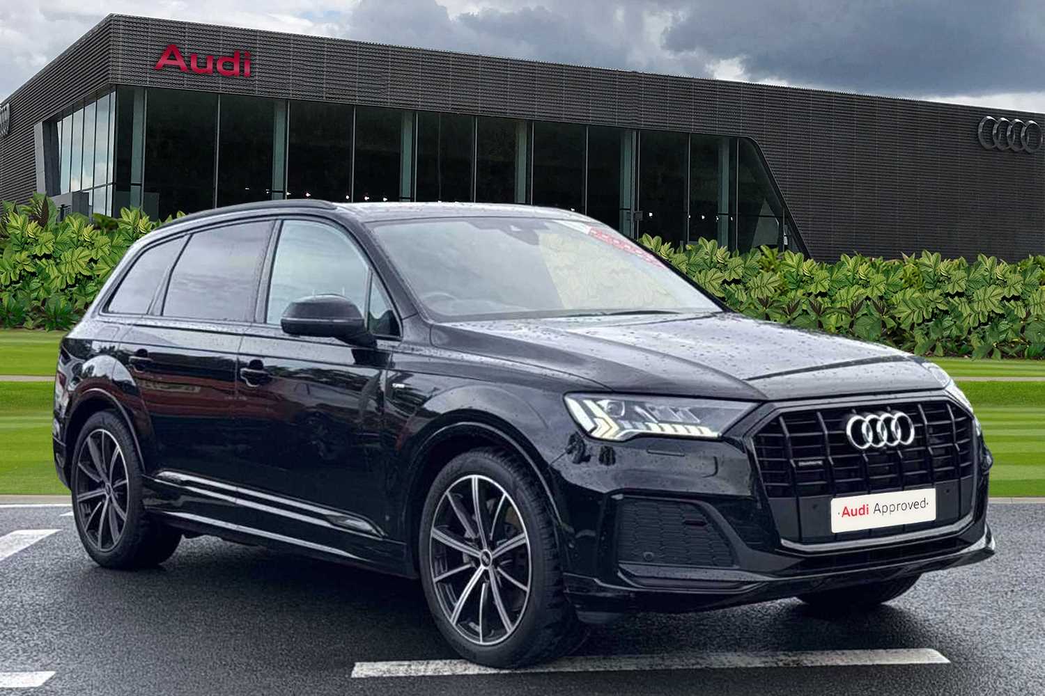 Main listing image - Audi Q7