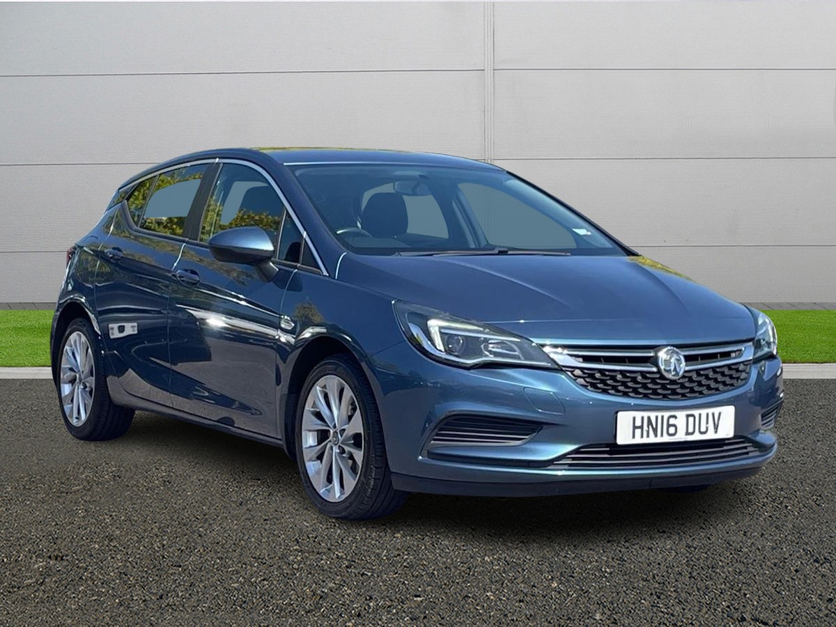 Main listing image - Vauxhall Astra