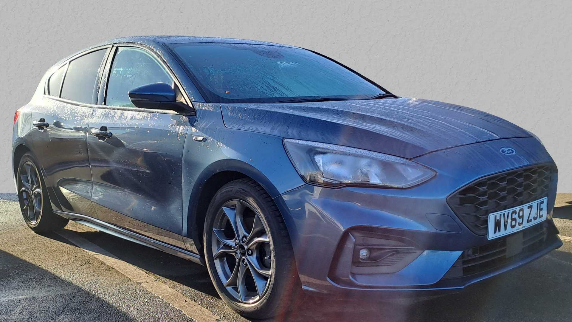 Main listing image - Ford Focus