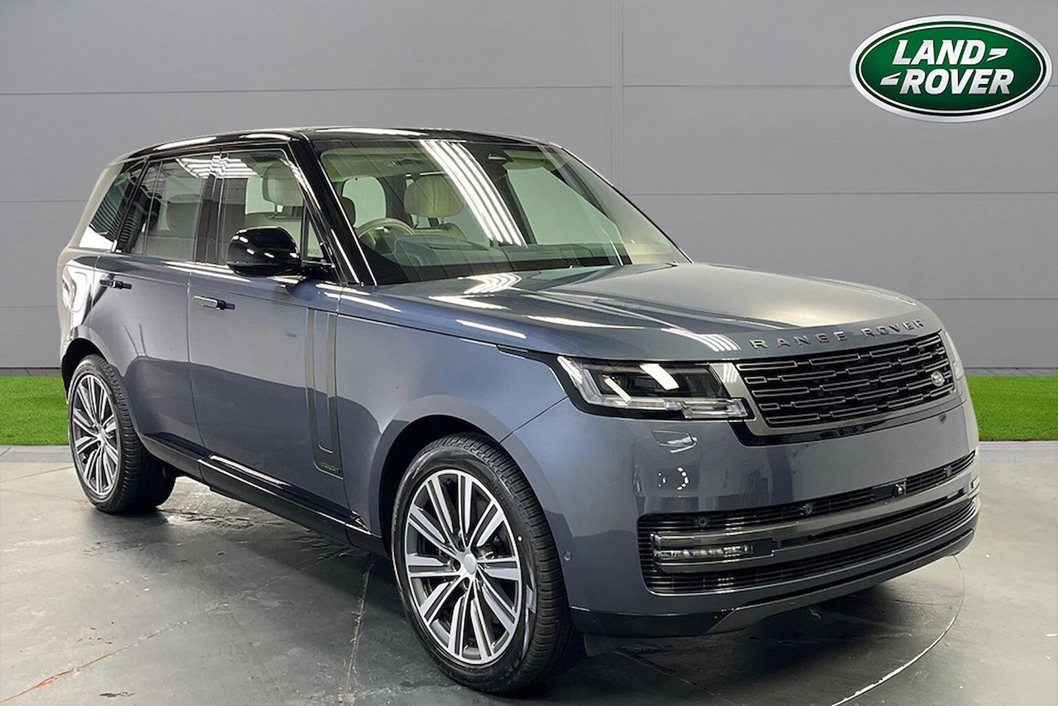 Main listing image - Land Rover Range Rover