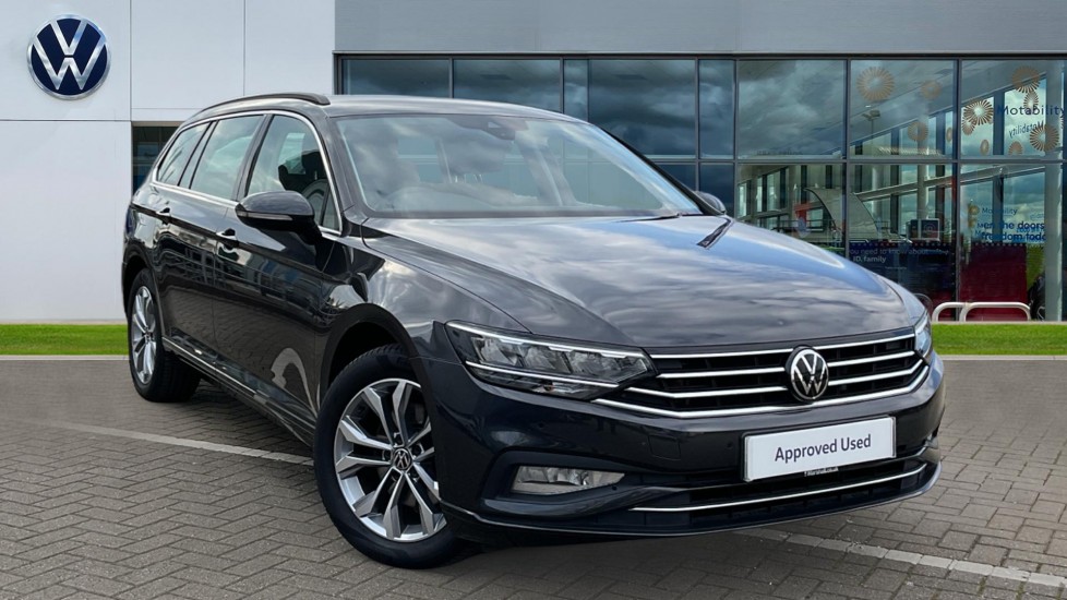 Main listing image - Volkswagen Passat Estate