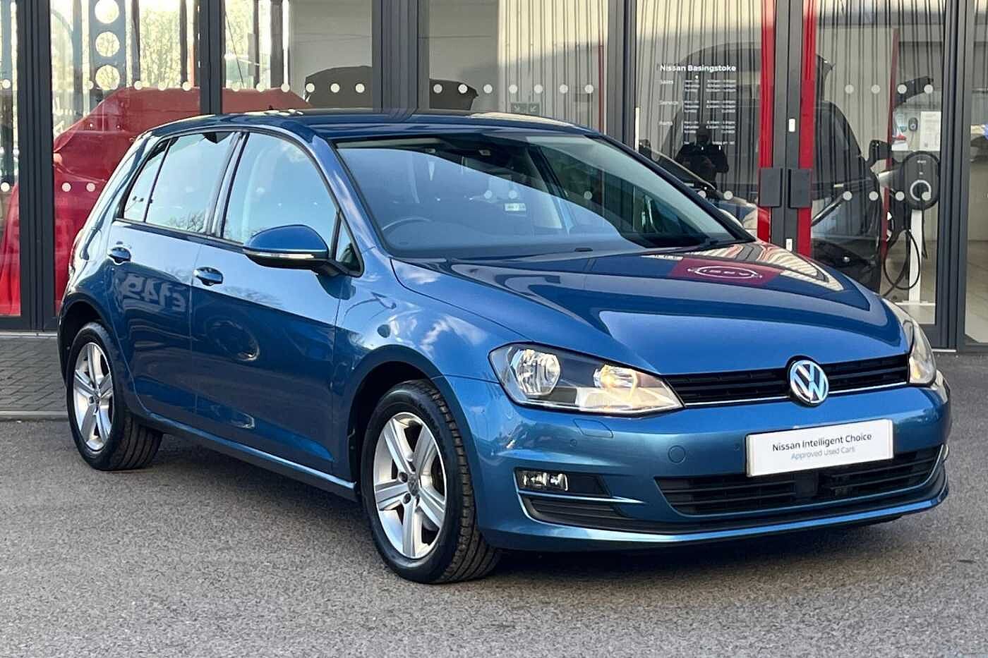 Main listing image - Volkswagen Golf