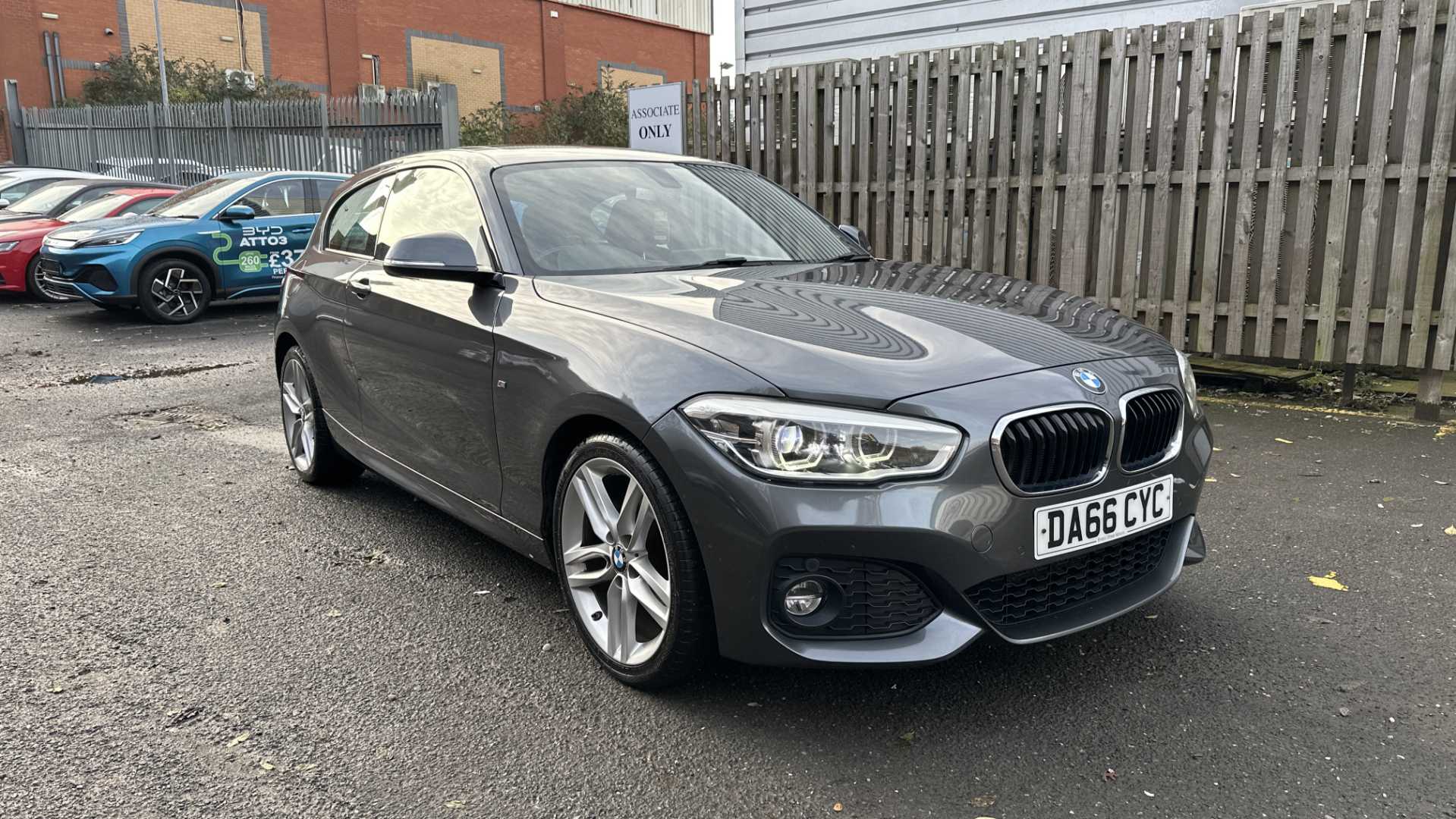 Main listing image - BMW 1 Series