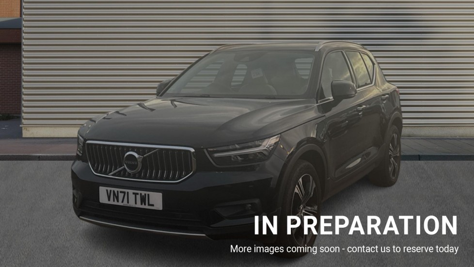 Main listing image - Volvo XC40 Recharge