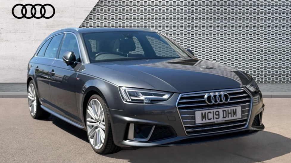 Main listing image - Audi A4