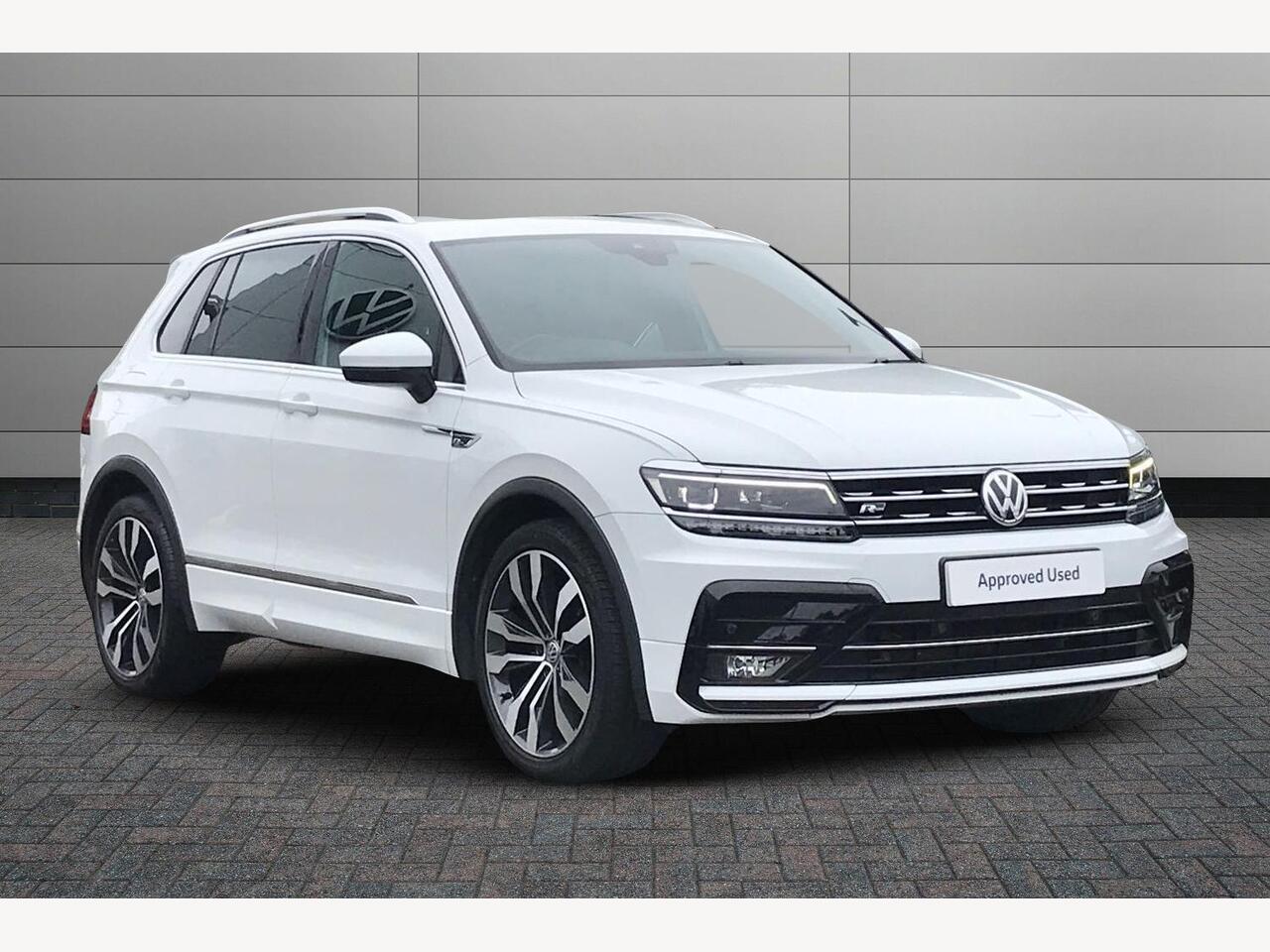 Main listing image - Volkswagen Tiguan