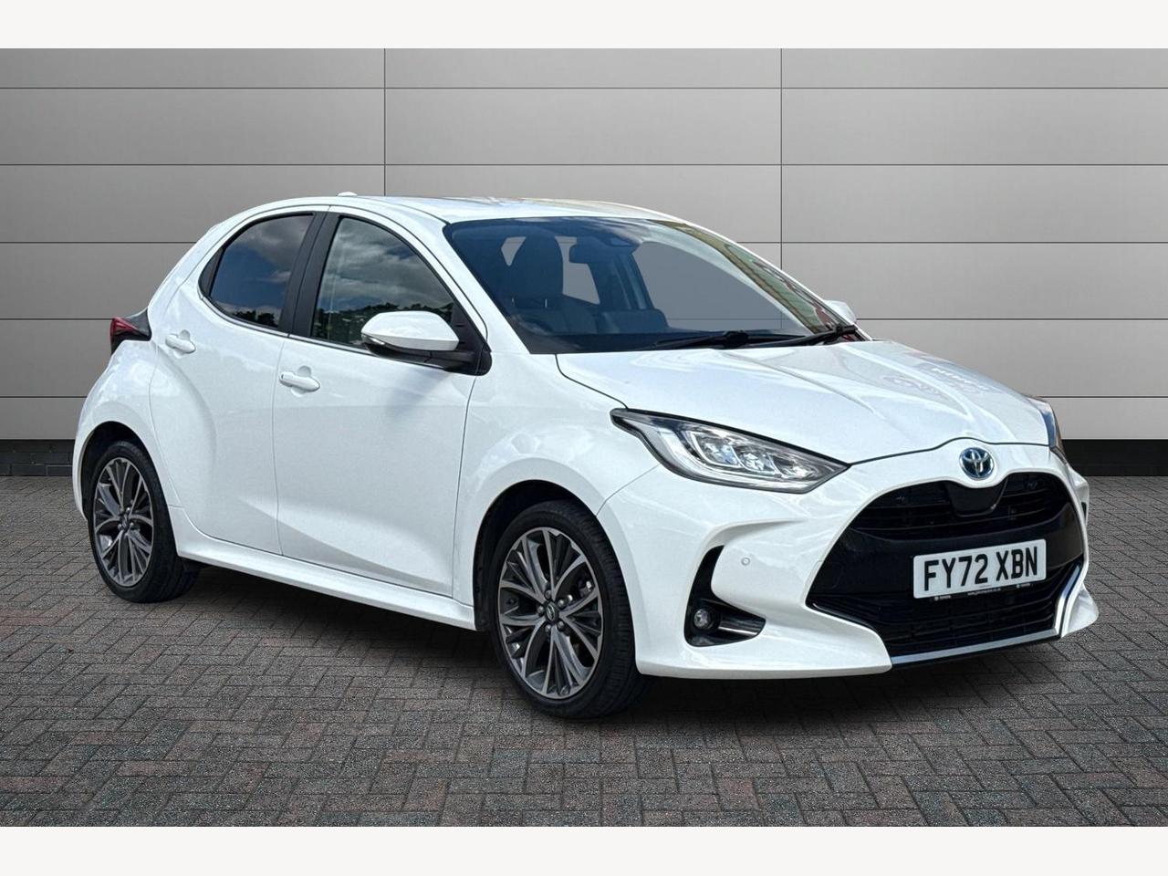 Main listing image - Toyota Yaris