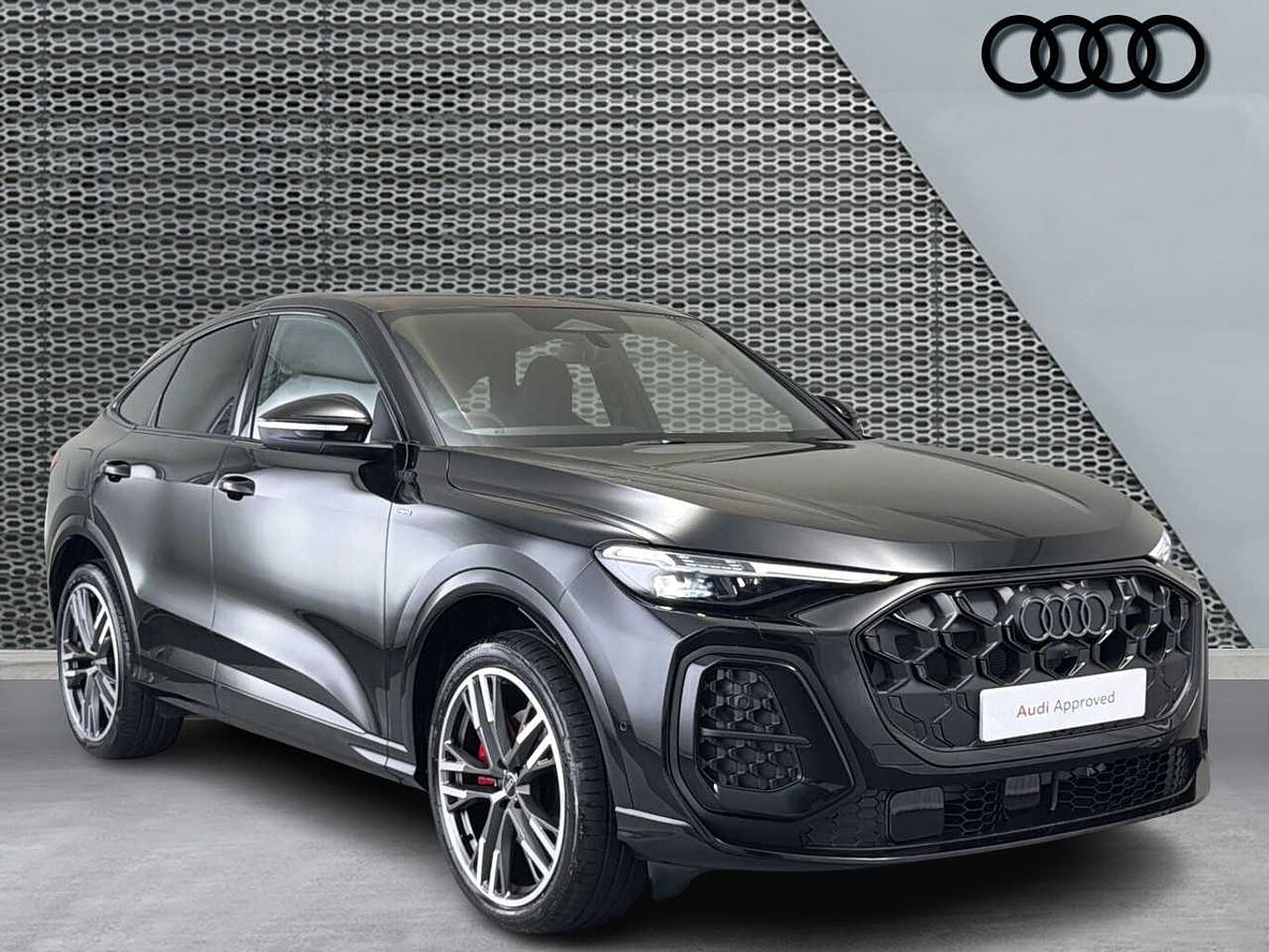 Main listing image - Audi Q5