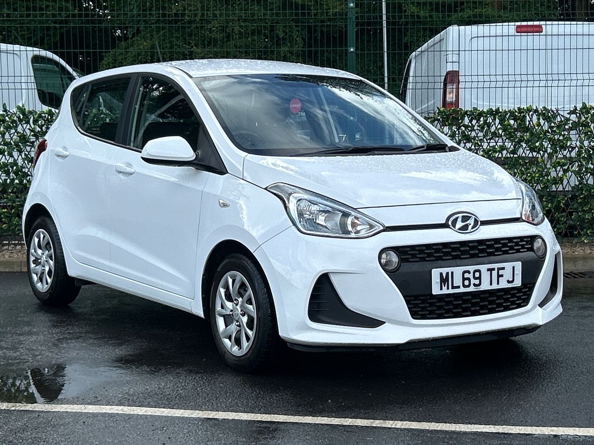 Main listing image - Hyundai i10