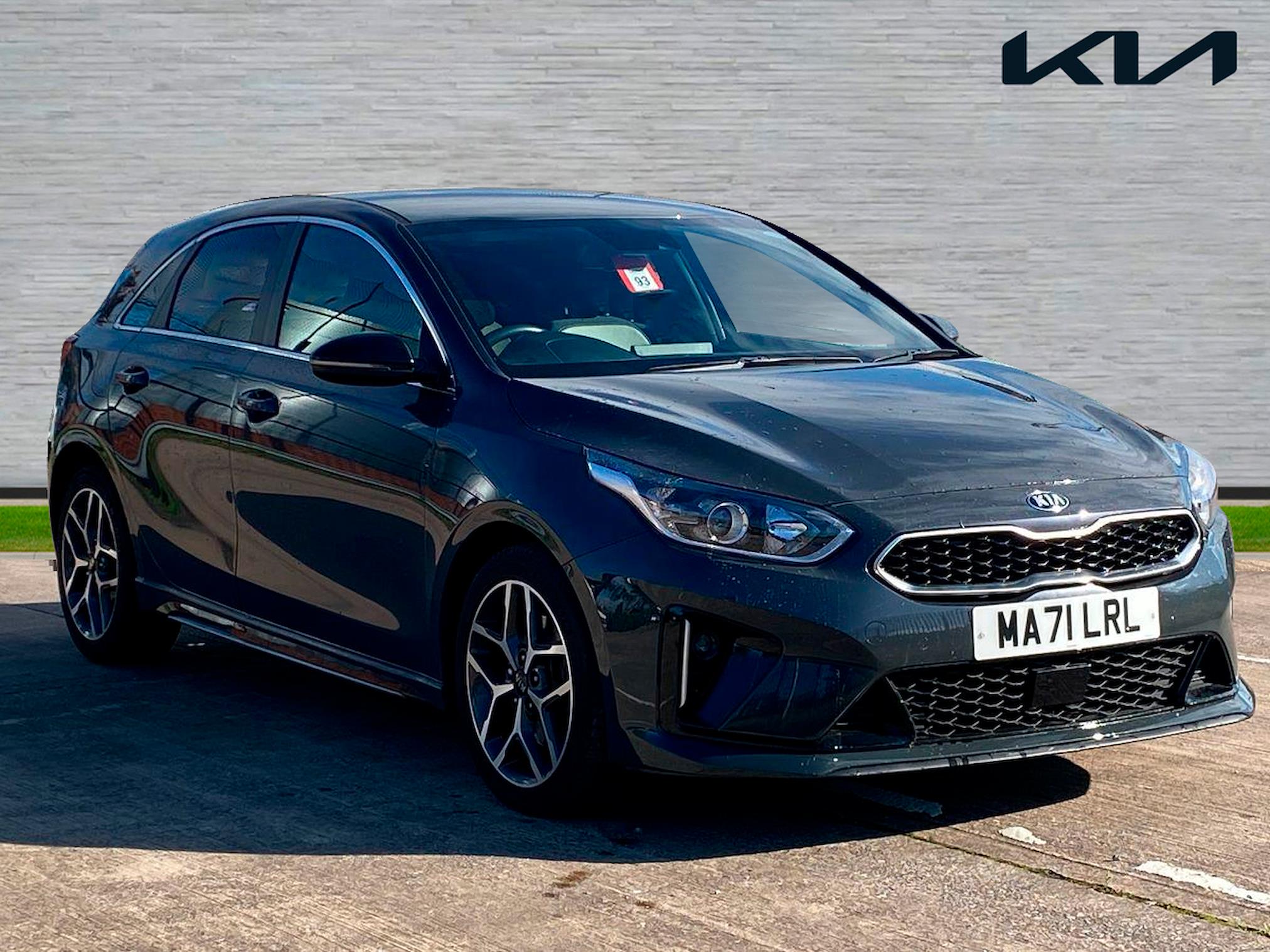 Main listing image - Kia Ceed