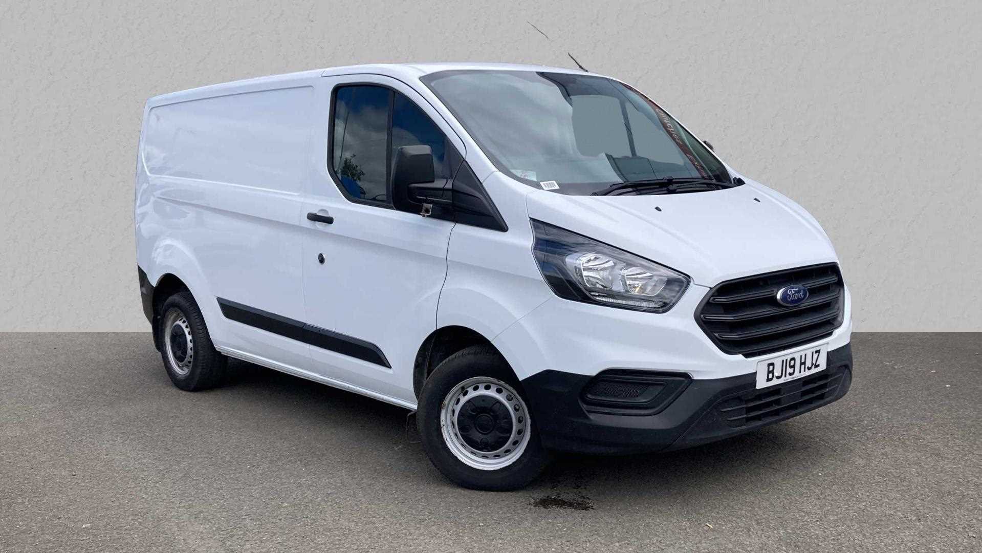 Main listing image - Ford Transit Custom