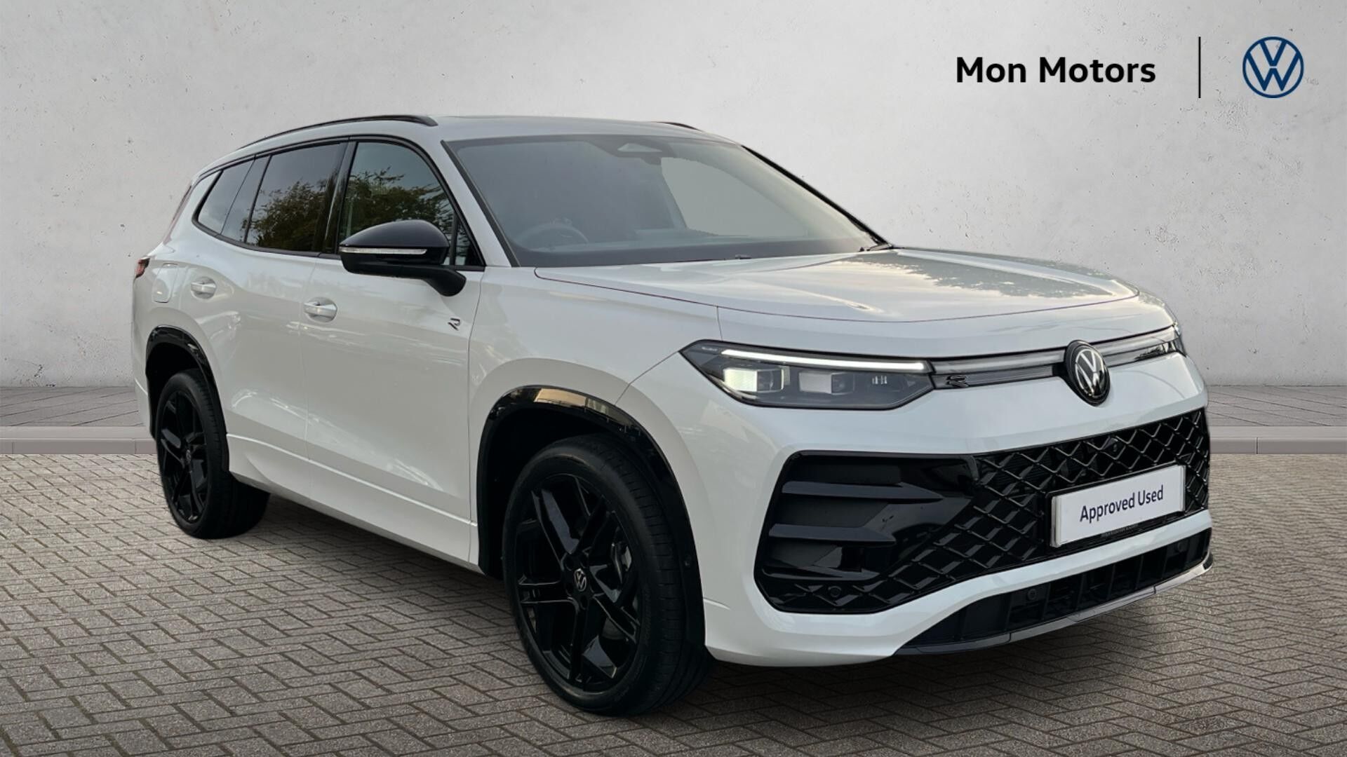Main listing image - Volkswagen Tayron