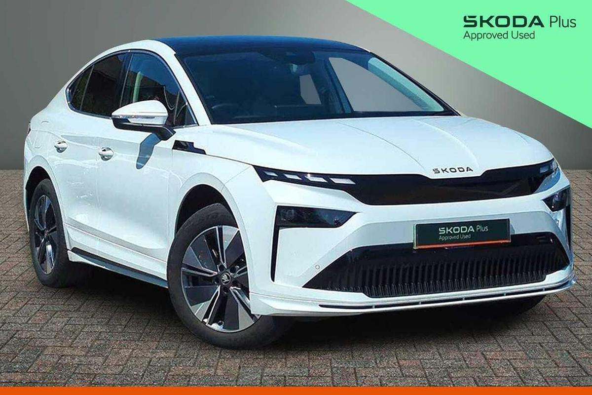 Main listing image - Skoda Enyaq