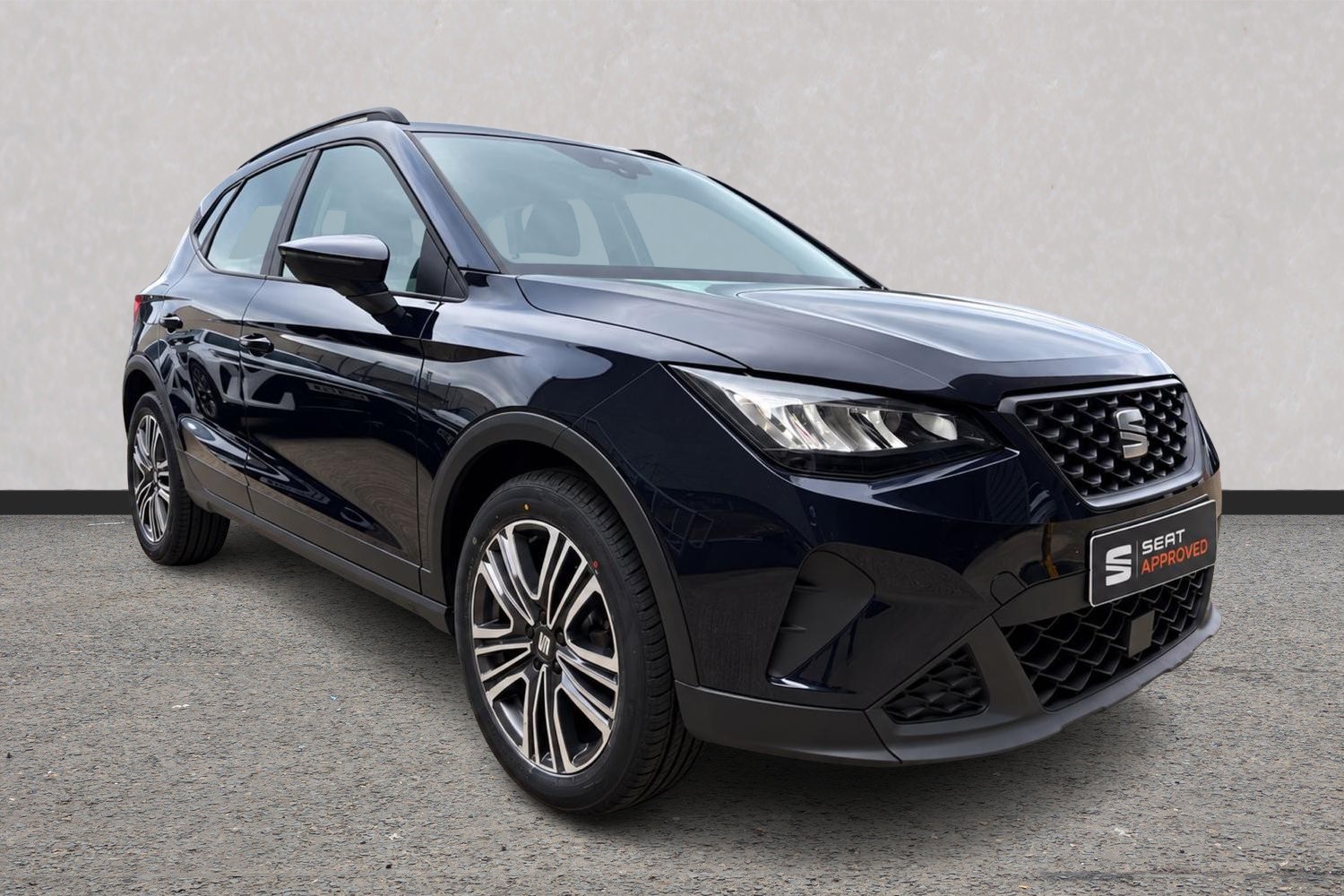 Main listing image - SEAT Arona
