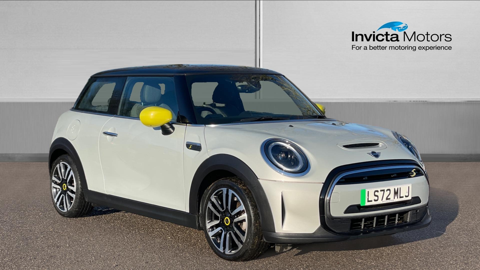Main listing image - MINI Electric